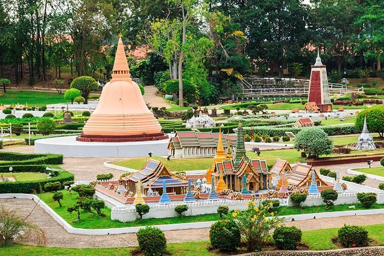 Dạo Quanh Công Viên Mini Siam – Kỳ Quan Thu Nhỏ Của Thái Lan