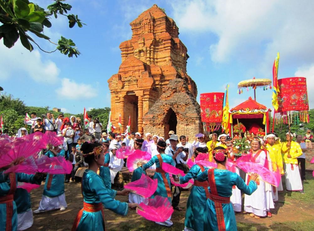 Lễ hội Katê của người Chăm tỉnh Bình Thuận được công nhận là di sản văn hóa  phi vật thể quốc gia