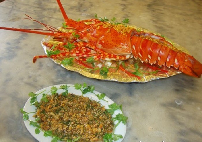 Khám phá món tiết canh tôm hùm - đặc sản Vũng Tàu ngon nức tiếng