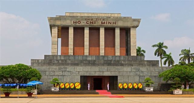 Kinh nghiệm và những điều cần lưu ý khi thăm Lăng Bác