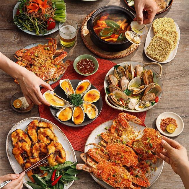 Top 15 Quán Ăn Ngon Ở Cát Bà Khiến Thực Khách “Mê Tít”