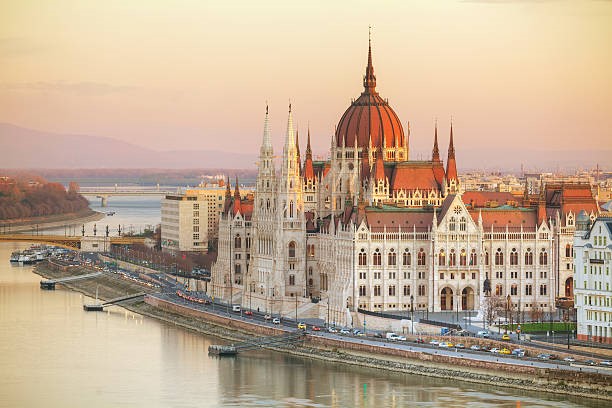 CUNG ĐƯỜNG VÀNG 5 NƯỚC ĐÔNG  ÂU:  ĐỨC – SÉC – ÁO – SLOVAKIA - HUNGARY (TA)