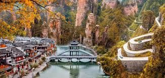 DỊP LỄ 2/9: TRƯƠNG GIA GIỚI – MIÊU TRẠI – PHƯỢNG HOÀNG CỔ TRẤN – THIÊN MÔN SƠN – HỒ BẢO PHONG (5 NGÀY 4 ĐÊM)
